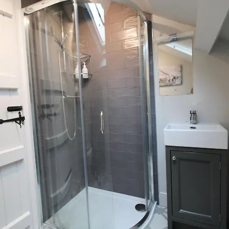 Ferienhaus Cosy Within Walking Distance Of Shops, Pubs In With Wood Burning Stove Ambleside