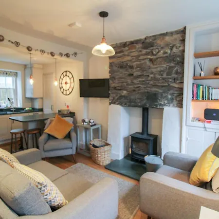 Cosy Within Walking Distance Of Shops, Pubs In With Wood Burning Stove Dom wakacyjny